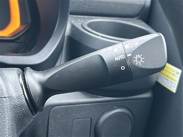 ミライース Ｌ　４ＷＤ　ＡＬＰＩＮＥカーナビ　フルセグＴＶ　Ｂｌｕｅｔｏｏｔｈ　ＣＤ　ＤＶＤ再生　ＥＴＣ　オートライト　横滑り防止装置　純正ホイールキャップ　フロアマット　ドアバイザー　ライトレベライザ　リモコンキー（8枚目）