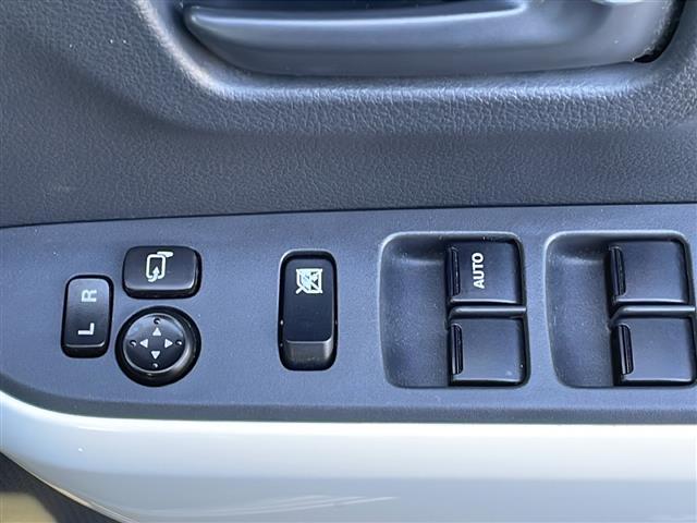 ハスラー X 4WD HDDナビ TV Blutooth 衝突軽減ブレーキ シートヒーター ETC フォグランプ オートライト HIDヘッドライト 純正アルミホイール ダウンヒルアシスト スマートキー スペアキー(13枚目)