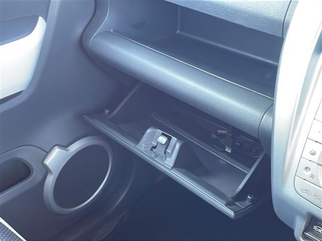 ハスラー X 4WD HDDナビ TV Blutooth 衝突軽減ブレーキ シートヒーター ETC フォグランプ オートライト HIDヘッドライト 純正アルミホイール ダウンヒルアシスト スマートキー スペアキー(16枚目)