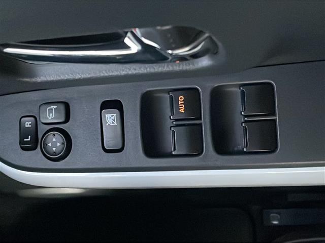 ハスラー Fリミテッド 4WD レーダーブレーキサポート 社外ナビ バックC ETC フルセグ BT ステリモ 前席シートヒーター スペアキー 純正ゴムマット 純正ドアバイザー HIDヘッドライト オートライト 電格ミラー(16枚目)