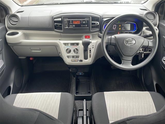 ミライース Ｘ　ＳＡＩＩＩ　４ＷＤ　ＳＡＩＩＩ　Ｐセンサー　電格ミラー　衝突軽減　リモコンキー　スペアキー　エンスタ　前後ドラレコ　ＬＥＤヘッドライト　オートハイビーム　ＥＴＣ　ドアバイザー　横滑り防止　ＣＤ　ＡＭ　ＦＭ　取扱説（6枚目）