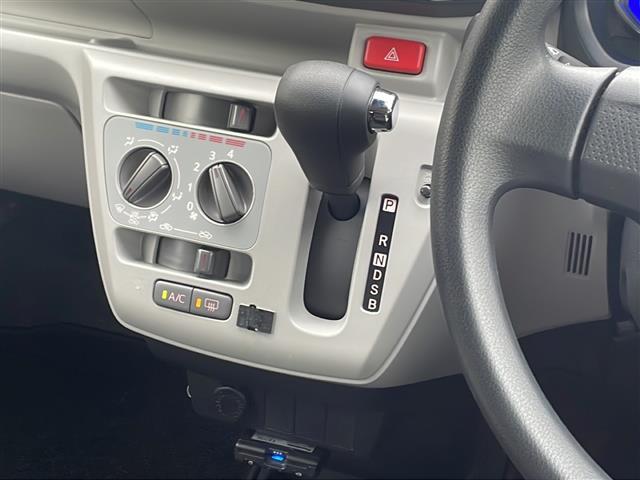 ミライース Ｘ　ＳＡＩＩＩ　４ＷＤ　ＳＡＩＩＩ　Ｐセンサー　電格ミラー　衝突軽減　リモコンキー　スペアキー　エンスタ　前後ドラレコ　ＬＥＤヘッドライト　オートハイビーム　ＥＴＣ　ドアバイザー　横滑り防止　ＣＤ　ＡＭ　ＦＭ　取扱説（17枚目）