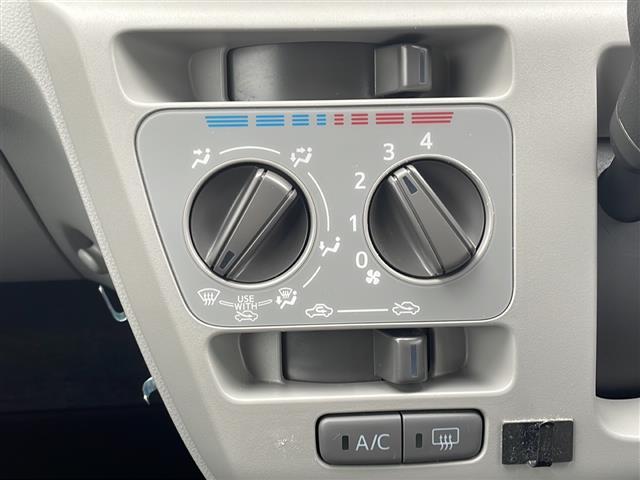 ミライース Ｘ　ＳＡＩＩＩ　４ＷＤ　ＳＡＩＩＩ　Ｐセンサー　電格ミラー　衝突軽減　リモコンキー　スペアキー　エンスタ　前後ドラレコ　ＬＥＤヘッドライト　オートハイビーム　ＥＴＣ　ドアバイザー　横滑り防止　ＣＤ　ＡＭ　ＦＭ　取扱説（18枚目）