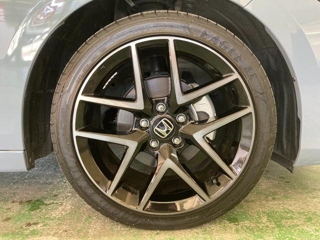 シビック ＥＸ　６速ＭＴ　クリアランスソナー　レーンアシスト　オートクルーズコントロール　衝突被害軽減システム　バックカメラ　ナビ　ＴＶ　アルミホイール　オートライト　ＬＥＤヘッドランプ　シートヒーター　スマートキー（32枚目）