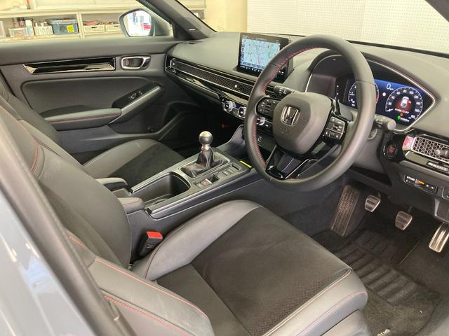 シビック ＥＸ　６速ＭＴ　クリアランスソナー　レーンアシスト　オートクルーズコントロール　衝突被害軽減システム　バックカメラ　ナビ　ＴＶ　アルミホイール　オートライト　ＬＥＤヘッドランプ　シートヒーター　スマートキー（54枚目）