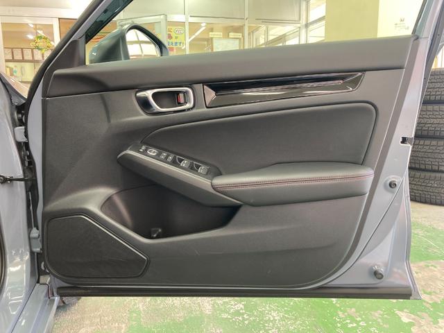 シビック ＥＸ　６速ＭＴ　クリアランスソナー　レーンアシスト　オートクルーズコントロール　衝突被害軽減システム　バックカメラ　ナビ　ＴＶ　アルミホイール　オートライト　ＬＥＤヘッドランプ　シートヒーター　スマートキー（67枚目）