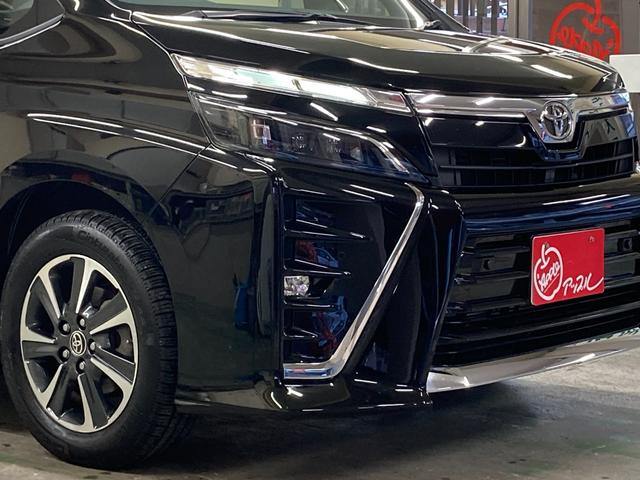 ヴォクシー ＺＳ　煌ＩＩＩ　ドライブレコーダー　ＥＴＣ　バックカメラ　ナビ　ＴＶ　クリアランスソナー　オートクルーズコントロール　レーンアシスト　衝突被害軽減システム　両側電動スライドドア　オートマチックハイビーム（4枚目）