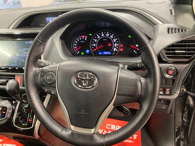 ヴォクシー ＺＳ　煌ＩＩＩ　ドライブレコーダー　ＥＴＣ　バックカメラ　ナビ　ＴＶ　クリアランスソナー　オートクルーズコントロール　レーンアシスト　衝突被害軽減システム　両側電動スライドドア　オートマチックハイビーム（25枚目）