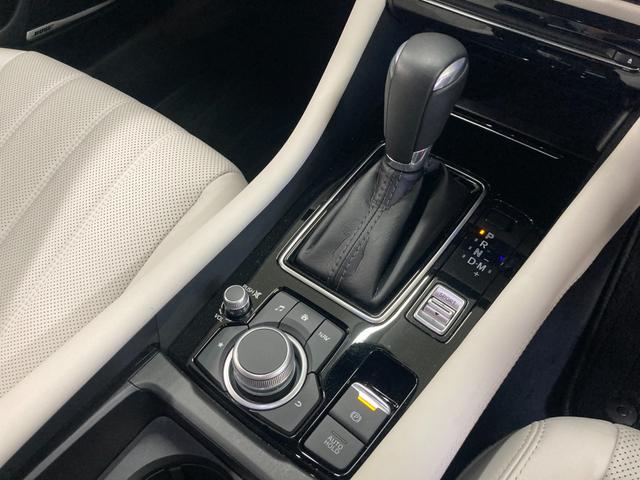 ＭＡＺＤＡ６セダン ２５Ｓ　Ｌパッケージ　純正ナビ　ＴＶ　ＢＴ　ＣＤ　ＤＶＤ　ＢＯＳＥサウンド　全方位カメラ　ＥＴＣ　純正１９インチＡＷ　レーダークルコン　ＢＳＭ　レザーシート　シートヒーター　ドラレコ　ＨＵＤ　ワンオーナー　禁煙車（43枚目）