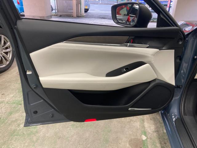 ＭＡＺＤＡ６セダン ２５Ｓ　Ｌパッケージ　純正ナビ　ＴＶ　ＢＴ　ＣＤ　ＤＶＤ　ＢＯＳＥサウンド　全方位カメラ　ＥＴＣ　純正１９インチＡＷ　レーダークルコン　ＢＳＭ　レザーシート　シートヒーター　ドラレコ　ＨＵＤ　ワンオーナー　禁煙車（54枚目）