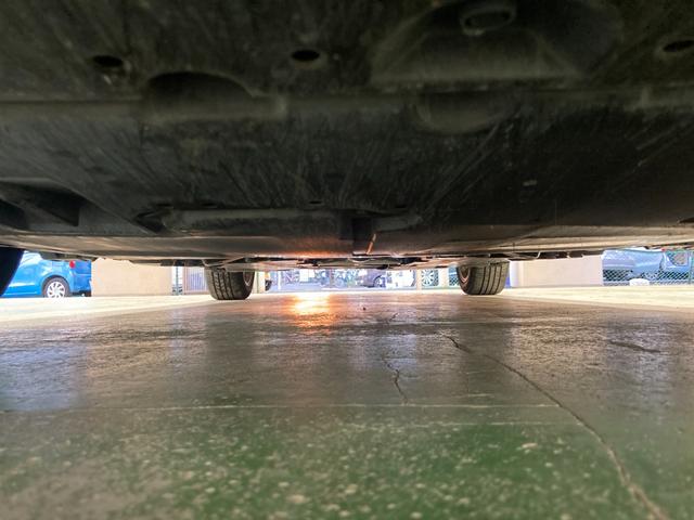 カローラツーリング ハイブリッド　Ｓ　バックカメラ　ナビ　クリアランスソナー　オートクルーズコントロール　レーンアシスト　衝突被害軽減システム　アルミホイール　　ＬＥＤヘッドランプ　スマートキー（18枚目）