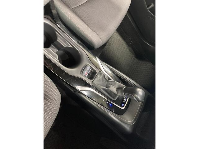 カローラツーリング ハイブリッド　Ｓ　バックカメラ　ナビ　クリアランスソナー　オートクルーズコントロール　レーンアシスト　衝突被害軽減システム　アルミホイール　　ＬＥＤヘッドランプ　スマートキー（23枚目）