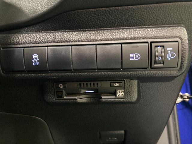 カローラツーリング ハイブリッド　Ｓ　バックカメラ　ナビ　クリアランスソナー　オートクルーズコントロール　レーンアシスト　衝突被害軽減システム　アルミホイール　　ＬＥＤヘッドランプ　スマートキー（30枚目）