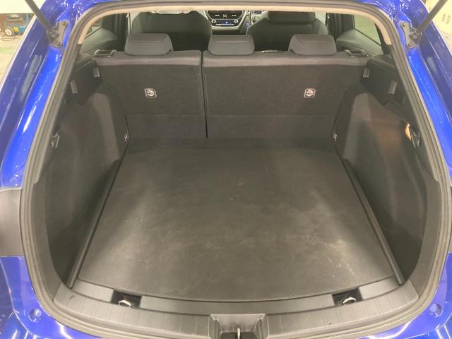 カローラツーリング ハイブリッド　Ｓ　バックカメラ　ナビ　クリアランスソナー　オートクルーズコントロール　レーンアシスト　衝突被害軽減システム　アルミホイール　　ＬＥＤヘッドランプ　スマートキー（37枚目）