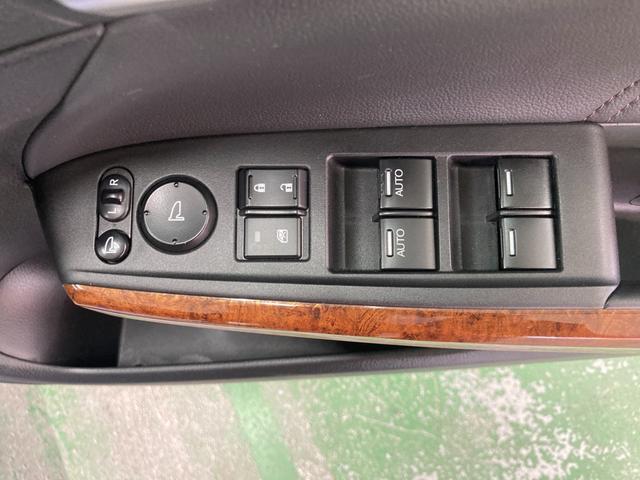 インスパイア ベースグレード　ワンオーナー　純正ＨＤＤナビ　ＴＶ　バックカメラ　クルコン　パワーシート　当店買取車　ＤＶＤ　ＥＴＣ　スマートキー　整備点検記録簿（50枚目）