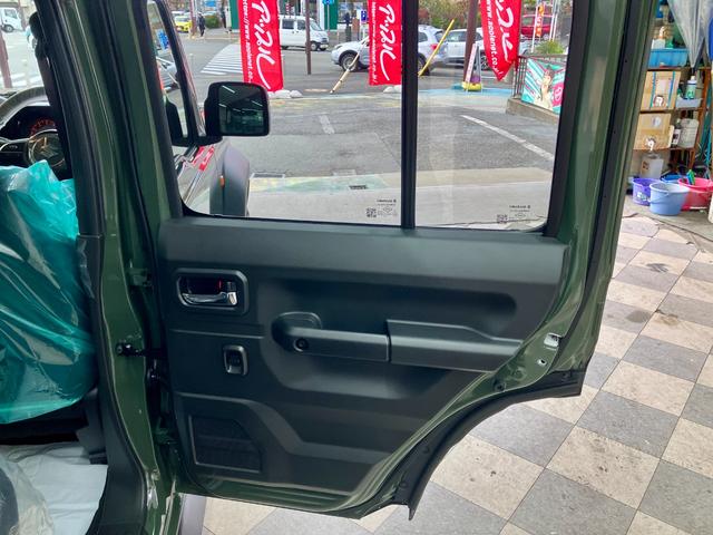 ジムニーノマド FC FC(4名)登録済未使用車/衝突軽減ブレーキ/アダプティブクルーズコントロール/シートヒーター/純正15インチAW/ハイビームアシスト/シートヒーター/新車保証継承/インテリキー(15枚目)