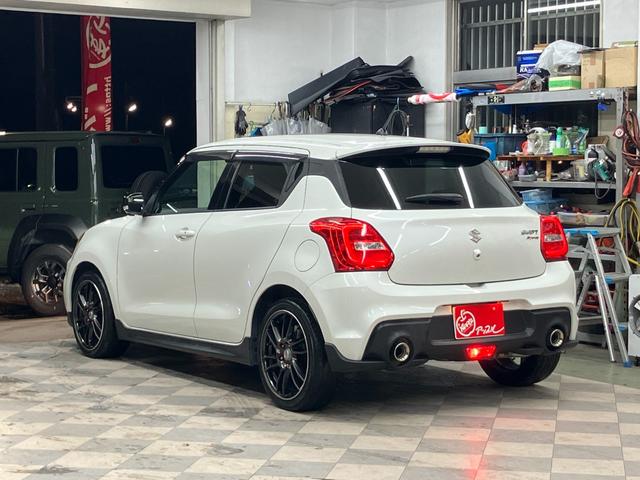 スイフトスポーツ ベースグレード　衝突軽減ブレーキ／パナソニックナビ・全方位カメラ・フルセグ／ＬＥＤヘッドランプ／インテリキー／レイズ１７インチＡＷ／ユピテル前後ドラレコ／シートヒーター／ＥＴＣ／１年保証付き（5枚目）