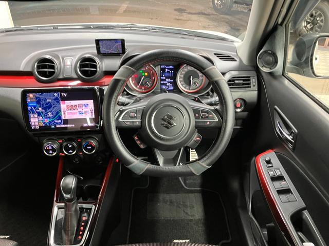 スイフトスポーツ ベースグレード　衝突軽減ブレーキ／パナソニックナビ・全方位カメラ・フルセグ／ＬＥＤヘッドランプ／インテリキー／レイズ１７インチＡＷ／ユピテル前後ドラレコ／シートヒーター／ＥＴＣ／１年保証付き（11枚目）