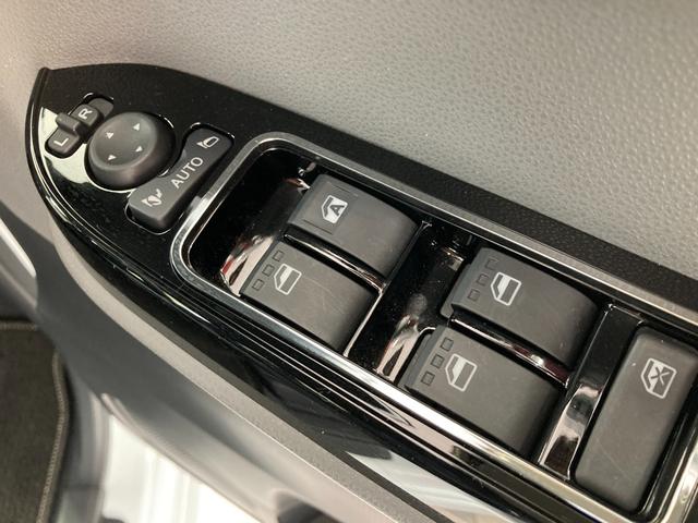 タント カスタムＲＳ　１オーナー　全周囲カメラ　衝突被害軽減システム　両側電動スライド　ナビ　ＴＶ　クリアランスソナー　オートクルーズコントロール　レーンアシスト　オートライト　ＬＥＤヘッドランプ　スマートキー　ＥＴＣ（20枚目）