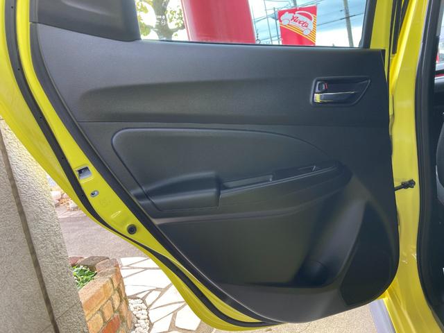 スイフトスポーツ ベースグレード　全周囲カメラ　ナビ　ＴＶ　クリアランスソナー　オートクルーズコントロール　レーンアシスト　衝突被害軽減システム　アルミホイール　オートライト　ＬＥＤヘッドランプ　スマートキー　電動格納ミラー（36枚目）