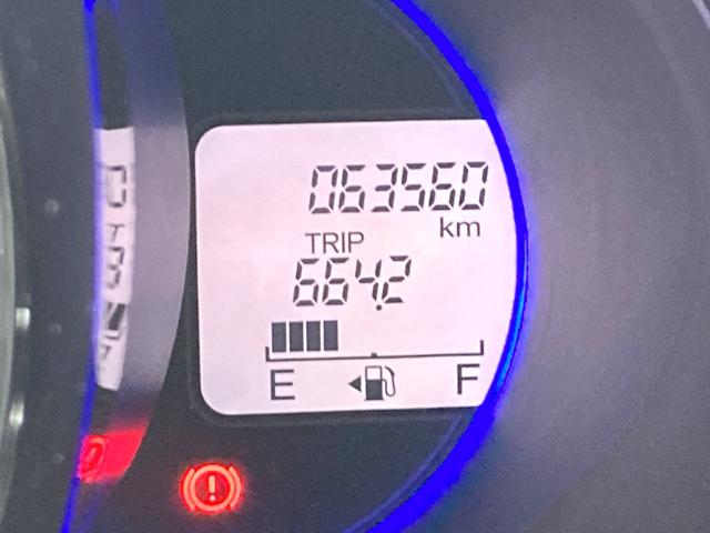 Ｎ－ＢＯＸカスタム Ｇ・ターボパッケージ　ＥＴＣ　バックカメラ　両側電動スライドドア　ナビ　オートクルーズコントロール　オートライト　スマートキー　アイドリングストップ　電動格納ミラー　ベンチシート　ＣＶＴ　盗難防止システム　ＡＢＳ（32枚目）