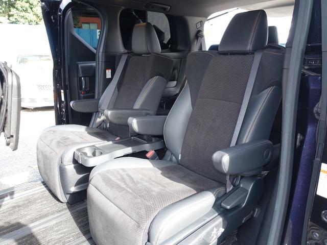 アルファード ２．５Ｓ　タイプゴールド　ナビＴＶ　バックモニター　Ｂｌｕｅｔｏｏｔｈ　禁煙車　ブラインドスポットモニター　両側パワースライドドア　ＥＴＣ２．０　ハーフレザーシート　パワーバックドア　デジタルインナーミラー　ＴＶキット付　後期（24枚目）