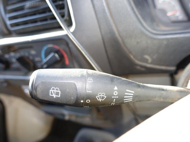 クリッパーバン ＤＸ　ブラック自家塗装オールペン車　社外ナビＴＶ　ＤＶＤ再生　オートマ　ハイルーフ　走行３３５００キロ　車両鑑定書付（29枚目）