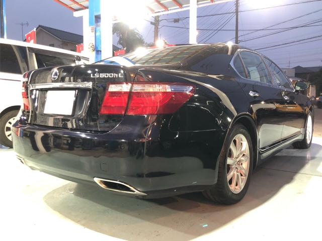 ＬＳ ＬＳ６００ｈＬ後席セパレートシートパッケージ　冷蔵庫・マッサージシート・マークレビンソン・サンルーフ（4枚目）