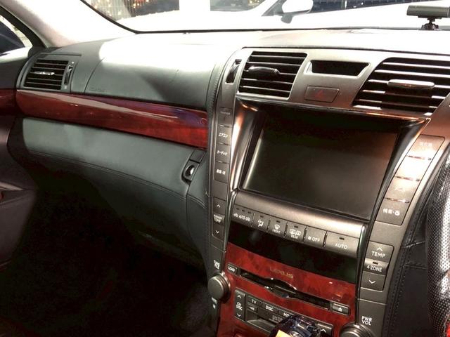 ＬＳ ＬＳ６００ｈＬ後席セパレートシートパッケージ　冷蔵庫・マッサージシート・マークレビンソン・サンルーフ（28枚目）