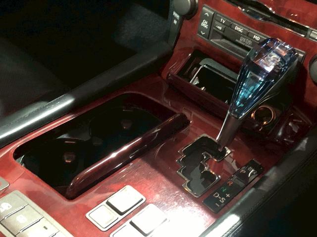 ＬＳ ＬＳ６００ｈＬ後席セパレートシートパッケージ　冷蔵庫・マッサージシート・マークレビンソン・サンルーフ（30枚目）