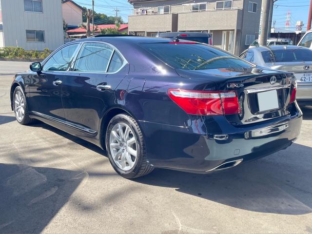 ＬＳ ＬＳ６００ｈＬ後席セパレートシートパッケージ　冷蔵庫・マッサージシート・マークレビンソン・サンルーフ（56枚目）