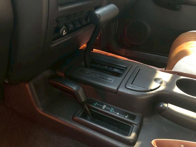 ジープ・チェロキー スポーツ(19枚目)