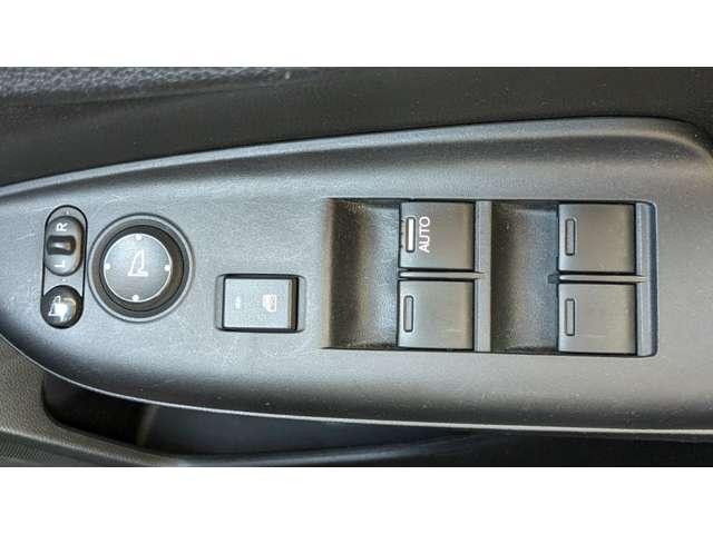 フィット 13G・Fパッケージ 13G・Fパッケージ ETC スマートキー ナビ 社外アルミ(34枚目)