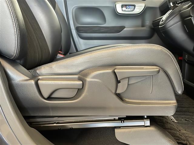 N-WGNカスタム L・ターボホンダセンシング 純正8インチナビ/フルセグ/Bluetooth/DVD/バックモニター/ビルドインETC/ドライブレコーダー/クリアランスソナー/ヘッドライトレベライザー/LEDライト/スマートキー/プッシュスタート(35枚目)