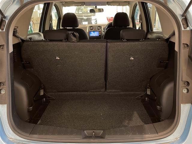 ノート X 純正7インチSDナビ/ワンセグTV/バックカメラ/ETC/プッシュスタート/スマートキー/アイドリングストップ/ABS/純正フロアマット/電動格納ミラー/ヘッドライトレベライザー/ドアバイザー(15枚目)