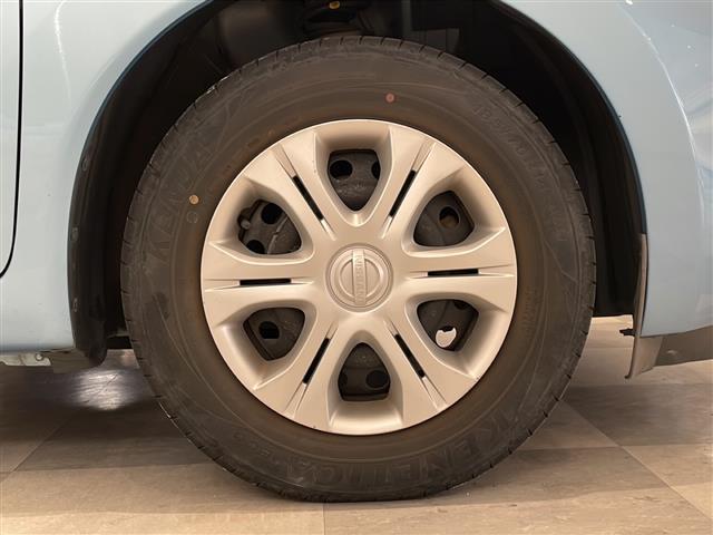 ノート X 純正7インチSDナビ/ワンセグTV/バックカメラ/ETC/プッシュスタート/スマートキー/アイドリングストップ/ABS/純正フロアマット/電動格納ミラー/ヘッドライトレベライザー/ドアバイザー(16枚目)