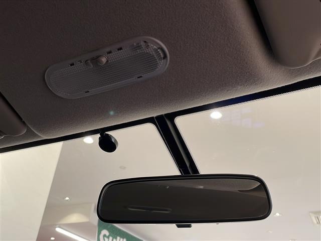 ノート X 純正7インチSDナビ/ワンセグTV/バックカメラ/ETC/プッシュスタート/スマートキー/アイドリングストップ/ABS/純正フロアマット/電動格納ミラー/ヘッドライトレベライザー/ドアバイザー(30枚目)