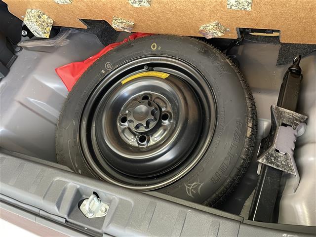 ムーヴコンテ カスタム G ストラーダ7インチSDナビ/フルセグTV/スマートキー/スペアキー/純正14インチアルミホイール/純正フロアマット/HIDヘッドライト/フォグランプ/アイドリングストップ/ウィンカーミラー(12枚目)