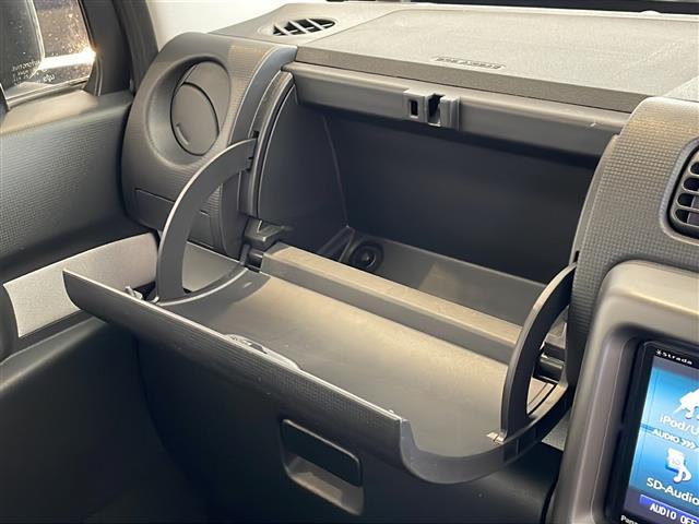 ムーヴコンテ カスタム G ストラーダ7インチSDナビ/フルセグTV/スマートキー/スペアキー/純正14インチアルミホイール/純正フロアマット/HIDヘッドライト/フォグランプ/アイドリングストップ/ウィンカーミラー(24枚目)