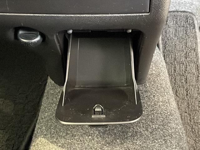 ムーヴコンテ カスタム G ストラーダ7インチSDナビ/フルセグTV/スマートキー/スペアキー/純正14インチアルミホイール/純正フロアマット/HIDヘッドライト/フォグランプ/アイドリングストップ/ウィンカーミラー(28枚目)