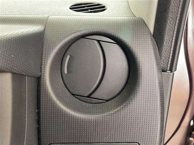 ムーヴコンテ カスタム G ストラーダ7インチSDナビ/フルセグTV/スマートキー/スペアキー/純正14インチアルミホイール/純正フロアマット/HIDヘッドライト/フォグランプ/アイドリングストップ/ウィンカーミラー(31枚目)