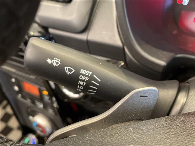 コペン GR スポーツ 純正7型ナビ/ワンセグTV/シートヒーター/BBS16インチアルミホイール/LEDヘッドライト/パドルシフト/MTモード付AT/プッシュスタート/スマートキー/ステアリングスイッチ/純正フロアマット(11枚目)