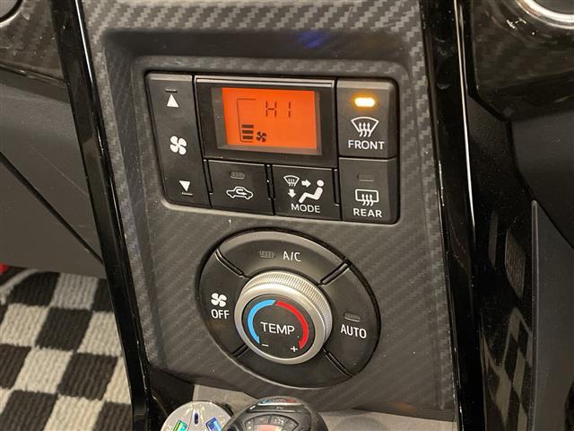 コペン GR スポーツ 純正7型ナビ/ワンセグTV/シートヒーター/BBS16インチアルミホイール/LEDヘッドライト/パドルシフト/MTモード付AT/プッシュスタート/スマートキー/ステアリングスイッチ/純正フロアマット(23枚目)