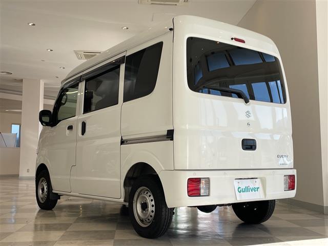 エブリイ PAリミテッド デュアルカメラブレーキサポート/後退時ブレーキサポート/車線逸脱警報機能/ハイビームアシスト/ETC/ドライブレコーダー/オートライト/オーバーヘッドシェルフ/純正フロアマット/アイドリングストップ(19枚目)