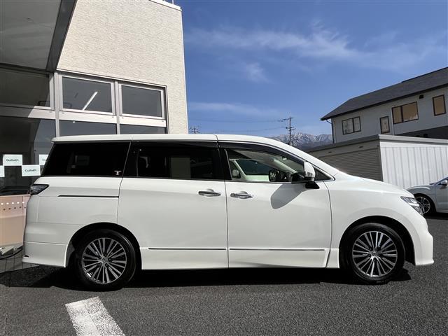 日産 エルグランド