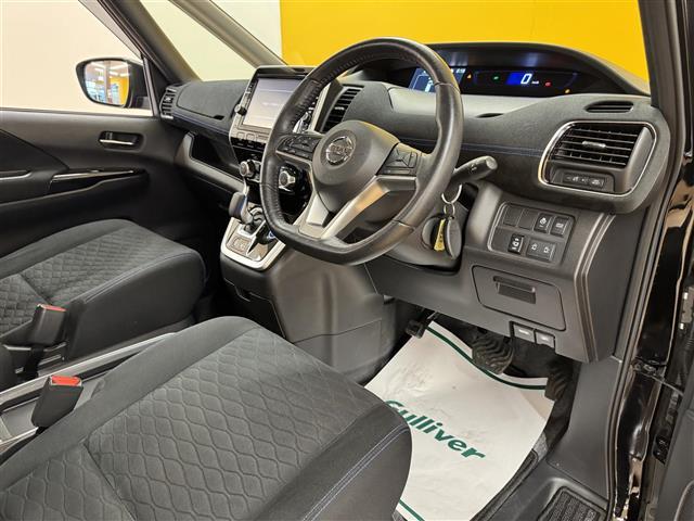 セレナ ｅ－パワー　オーテック　セーフティパッケージ　純正９インチＳＤナビ　　ＣＤ／ＤＶＤ／ＢＴ／フルセグ／ＭＳＶ／ＵＳＢ／ｉＰｏｄ／ＡＵＸ　　ＡｐｐｌｅＣａｒＰｌａｙ／ＡｕｄｒｏｉｄＡｕｔｏ☆アラウンドビューモニター☆両側パワースライドドア（13枚目）