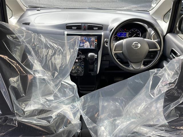 デイズ ハイウェイスター X ・ワンオーナー・純正SDナビ/CD/DVD/フルセグ/BT・アラウンドビューカメラ・スマートキー・運転席シートヒーター・アイドリングストップ・ETC・社外14インチアルミ(2枚目)