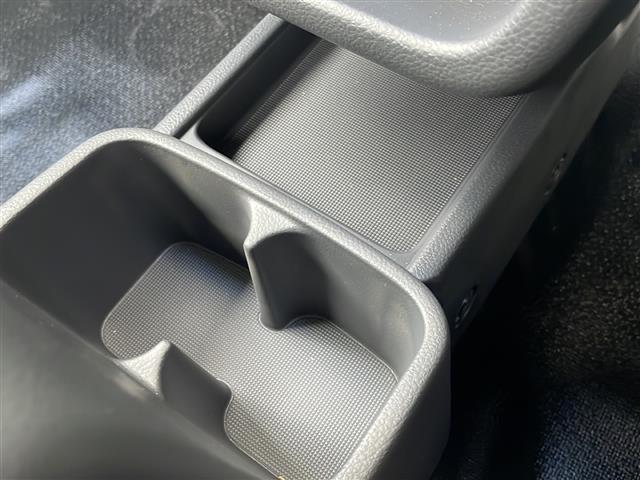 NT100クリッパートラック DX ワンオーナー ・AMFMラジオ・後方クリアランスソナー・横滑り防止装置・アイドリングストップ・オートライト・エアコン(14枚目)