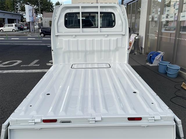 NT100クリッパートラック DX ワンオーナー ・AMFMラジオ・後方クリアランスソナー・横滑り防止装置・アイドリングストップ・オートライト・エアコン(32枚目)