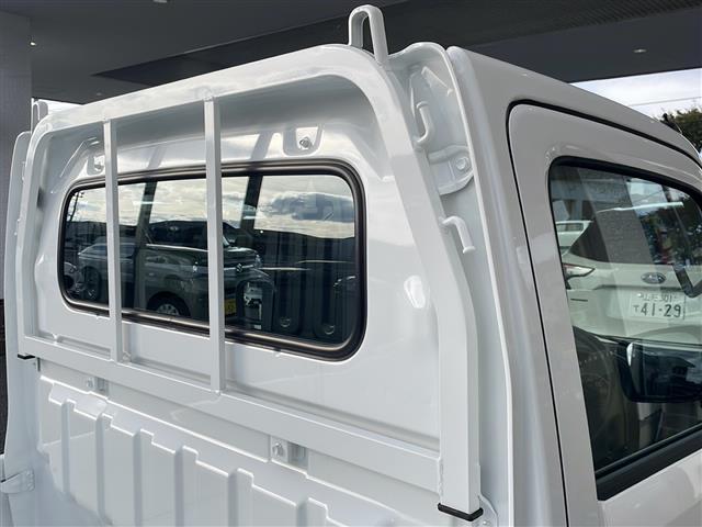 NT100クリッパートラック DX ワンオーナー ・AMFMラジオ・後方クリアランスソナー・横滑り防止装置・アイドリングストップ・オートライト・エアコン(34枚目)